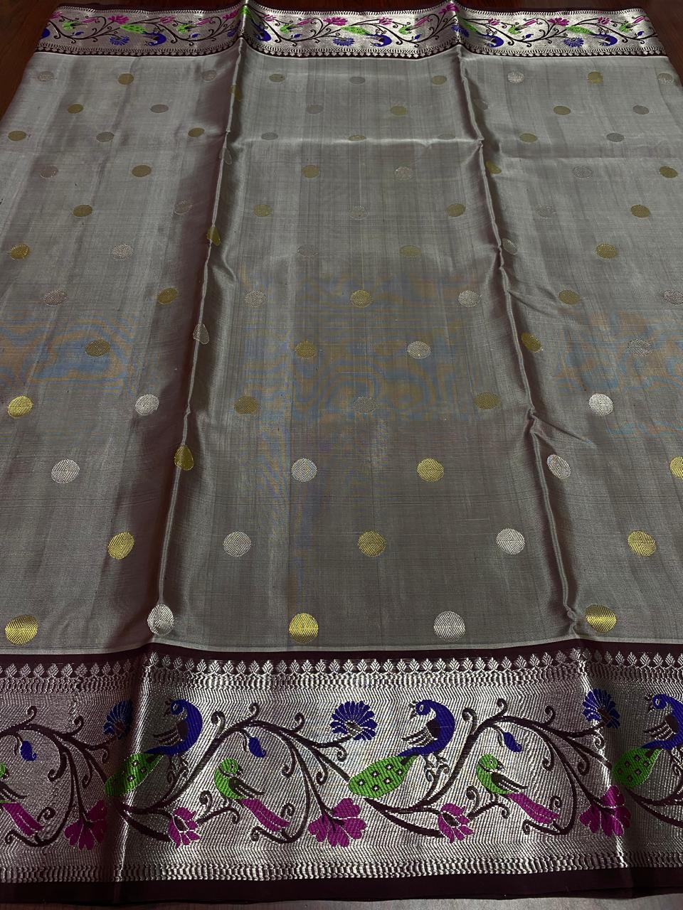 Dual Tone Grey Venkatagiri Handloom Pattu Silk Saree