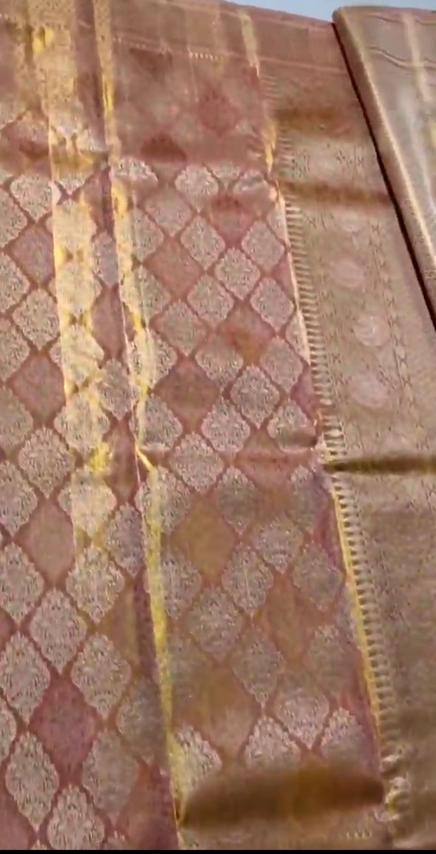 Coral Kanchipuram Handloom Tissue Brocade Silk Saree