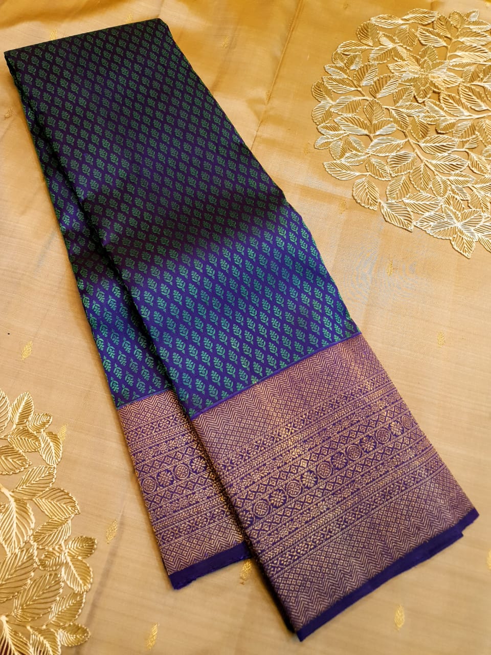 Midnight Blue Kanchipuram Handloom 2G Gold Pattu Silk Saree