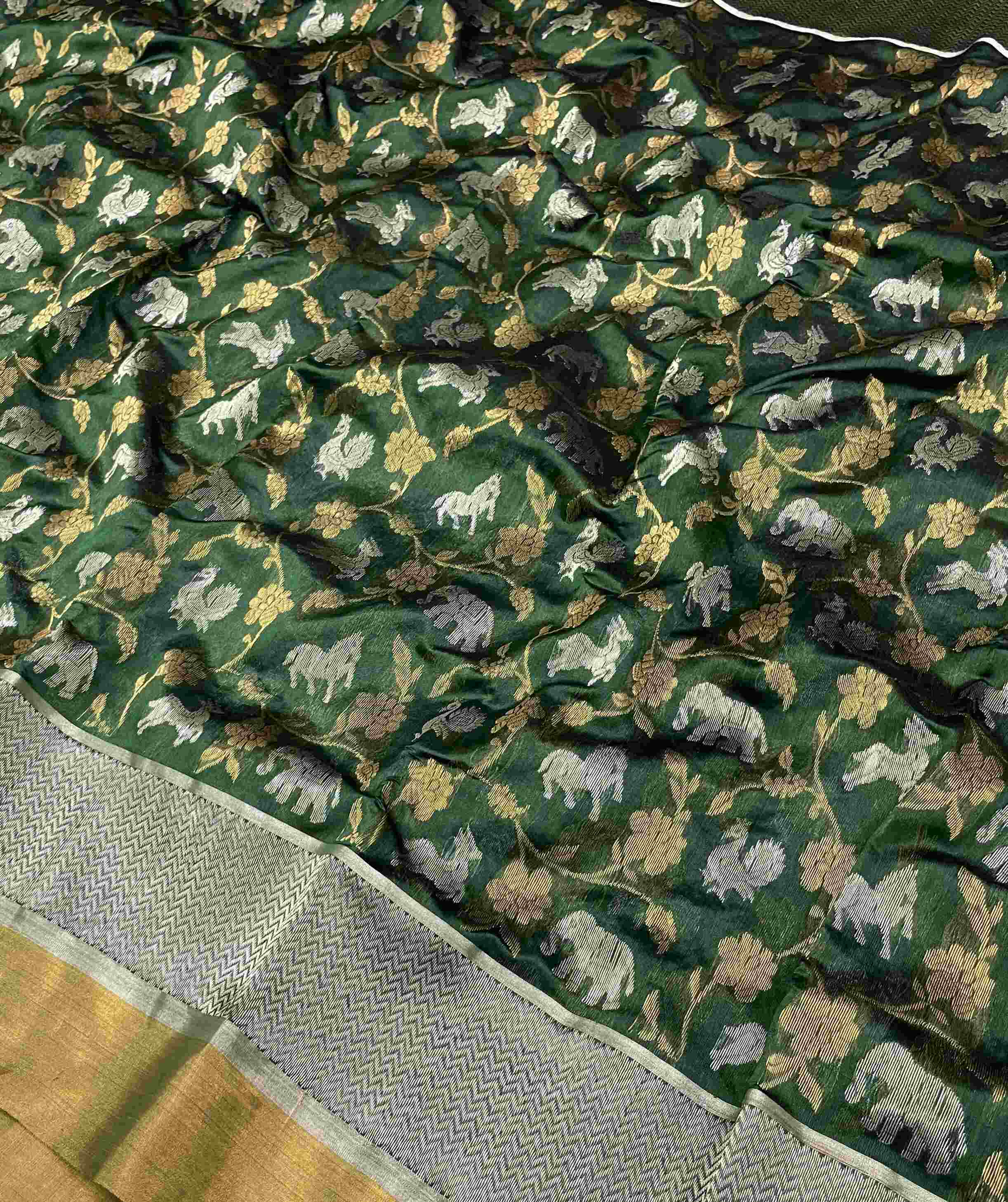 Bottle Green Chanderi Handloom Pattu Silk Handwork Saree