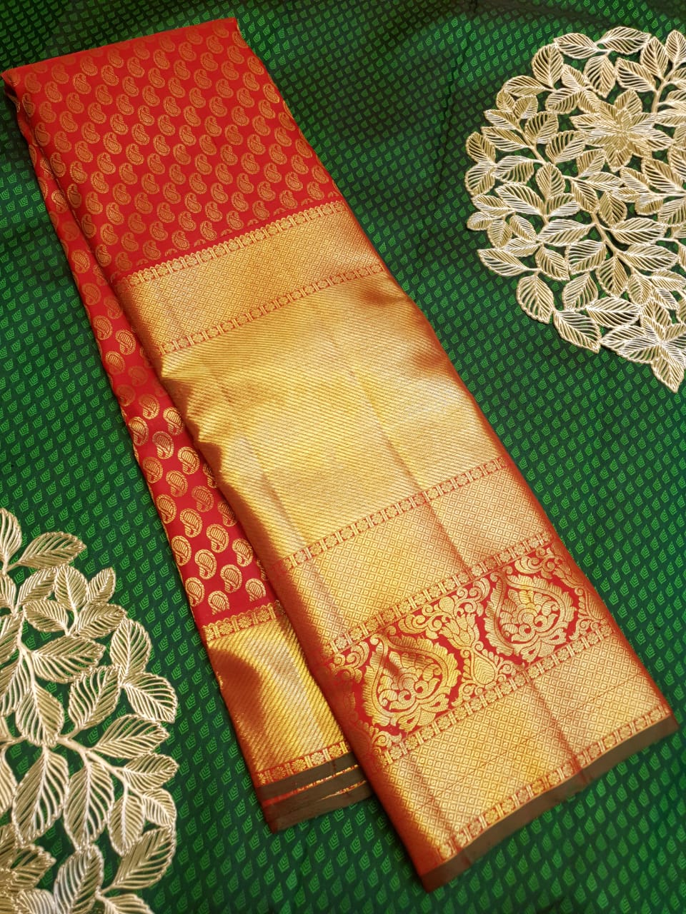 Chilly Red Kanchipuram Handloom 2G Gold Pattu Silk Saree