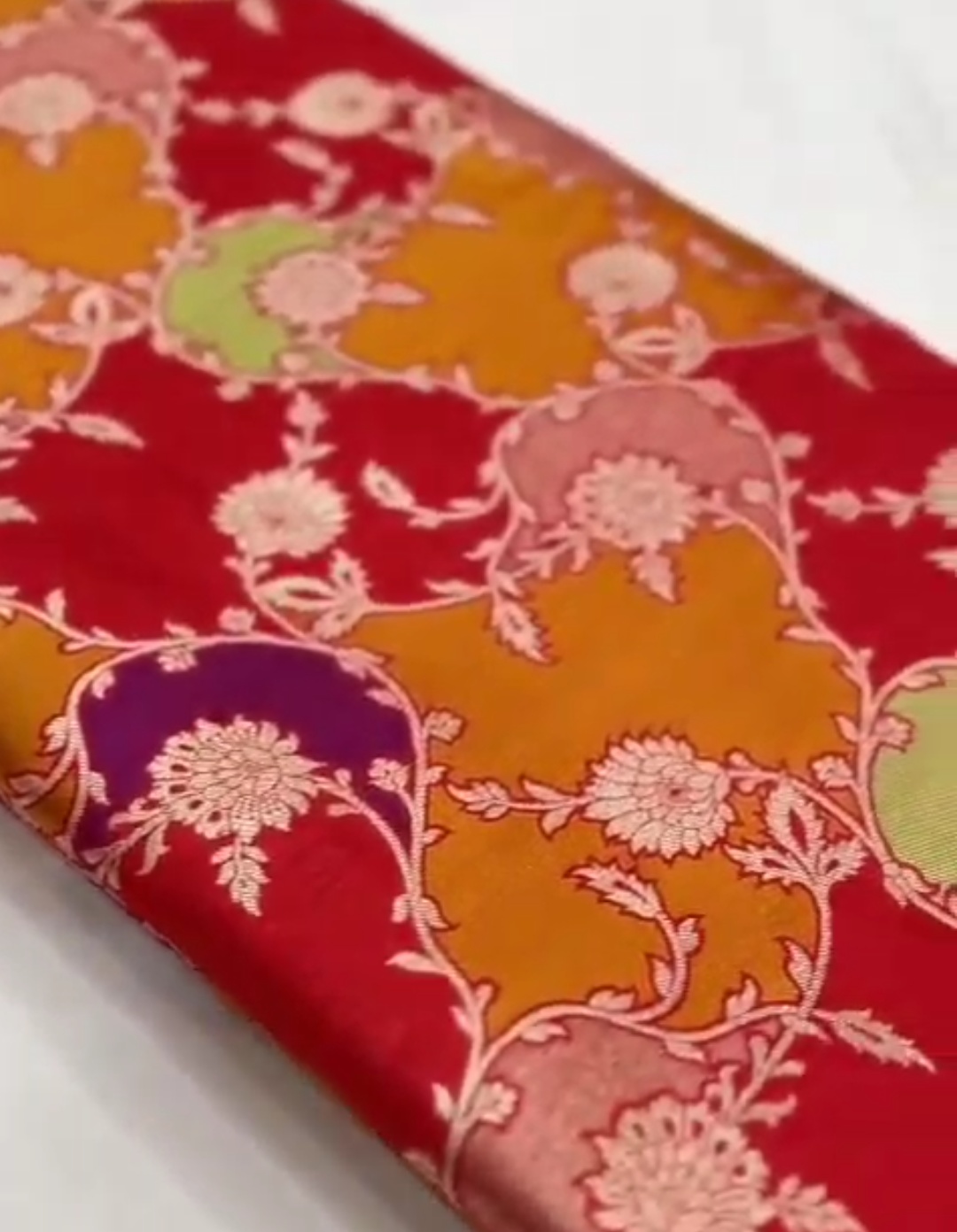 Red Banarasi Handloom Katan Silk Rangkaat Meenakari Saree