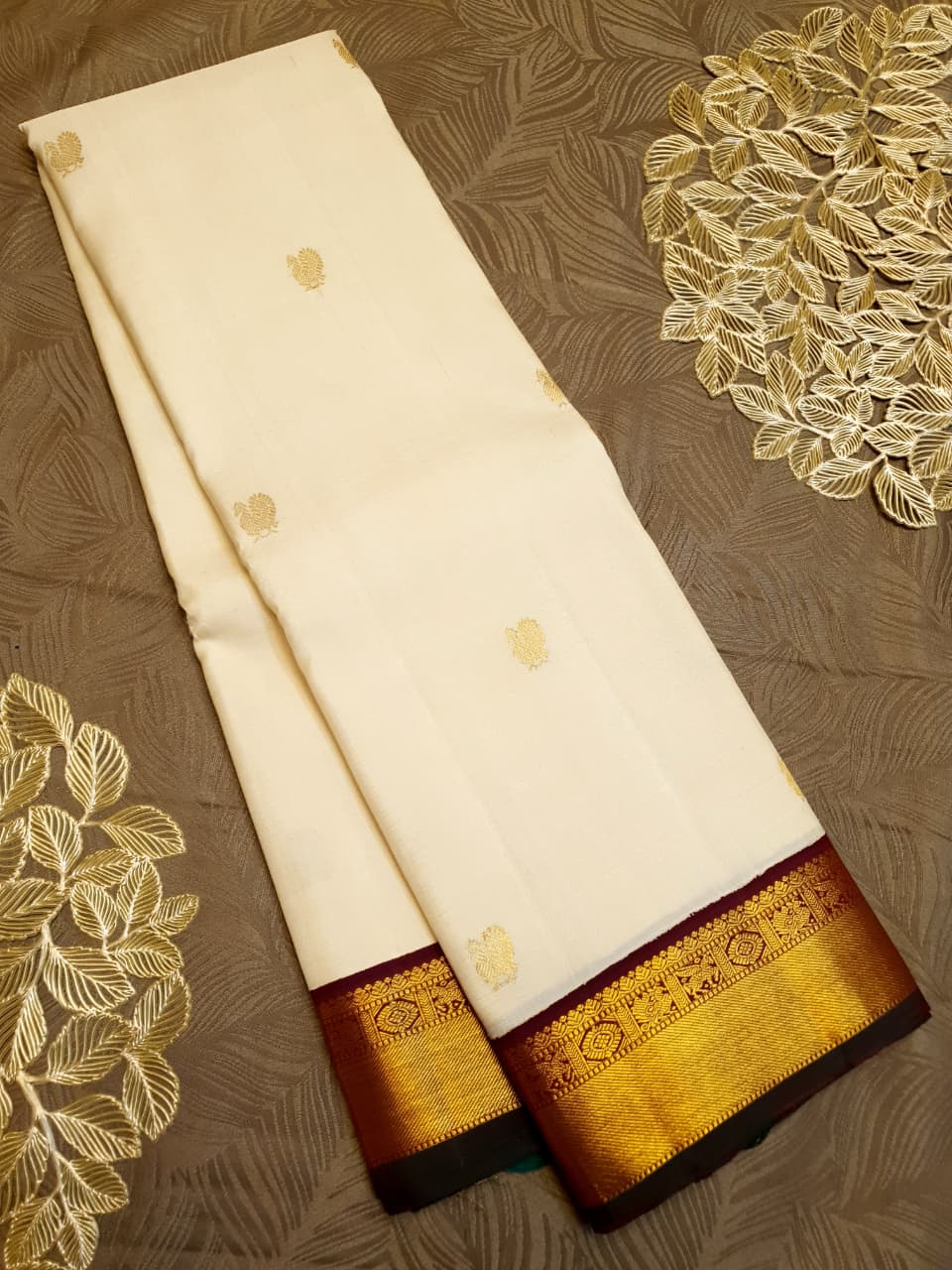 Cream Kanchipuram Handloom 2G Gold Pattu Silk Saree